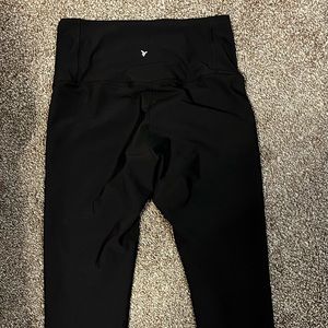 Old Navy black power soft high waisted 7/8 leggings